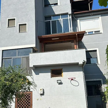 Bushati Home Apartmenti 1 * Durrës